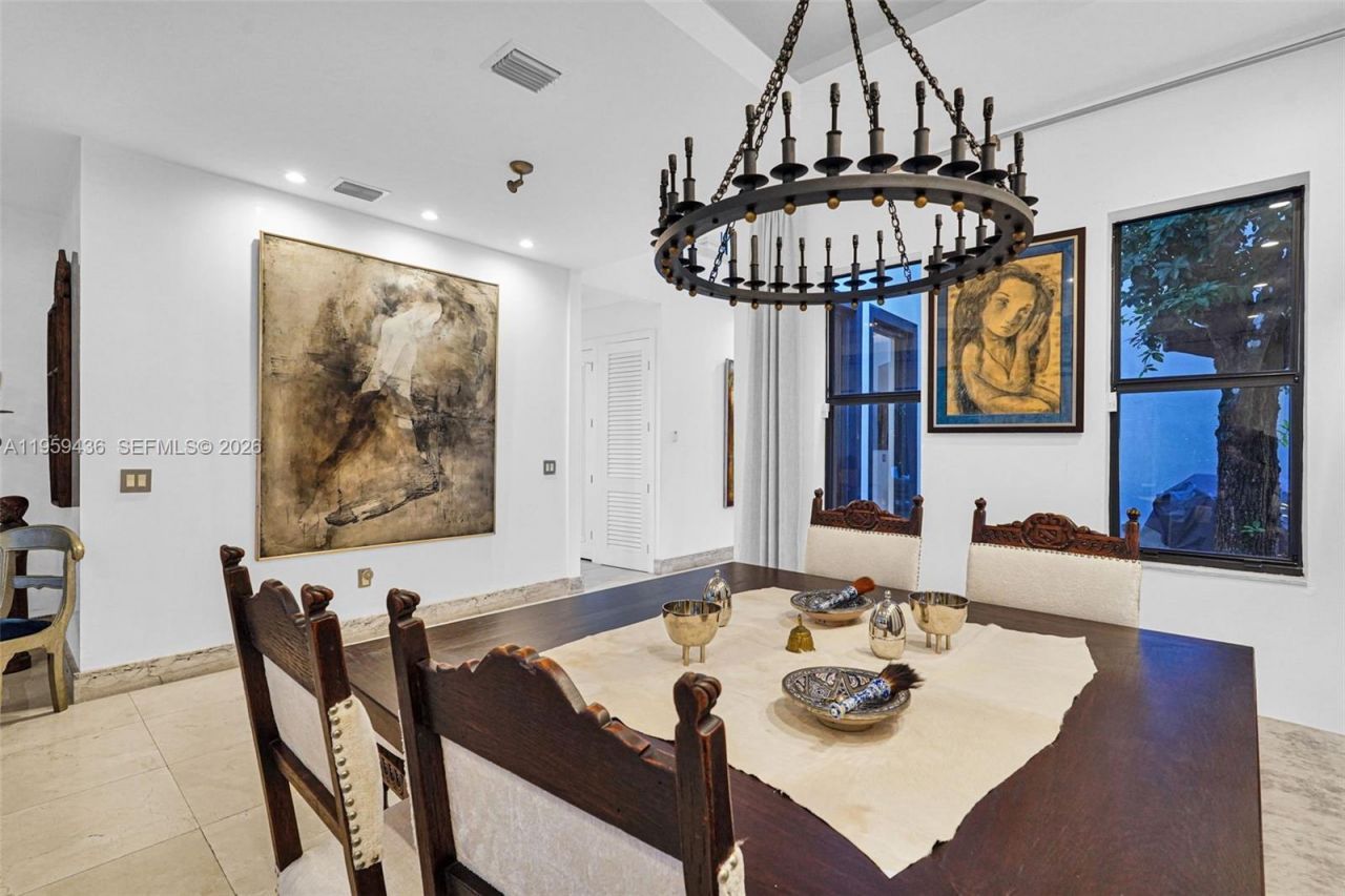 3675 Loquat Ave , Miami, FL 33133 Photo