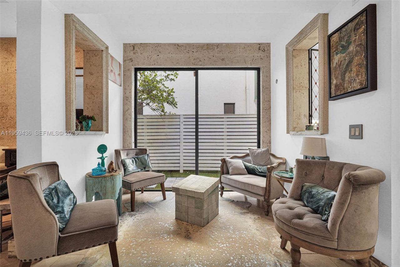 3675 Loquat Ave , Miami, FL 33133 Photo