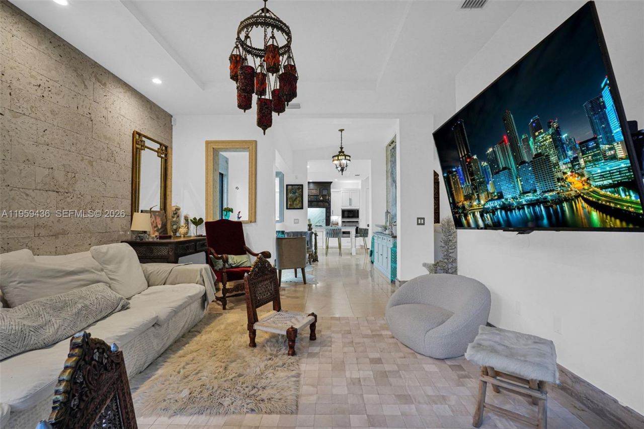 3675 Loquat Ave , Miami, FL 33133 Photo