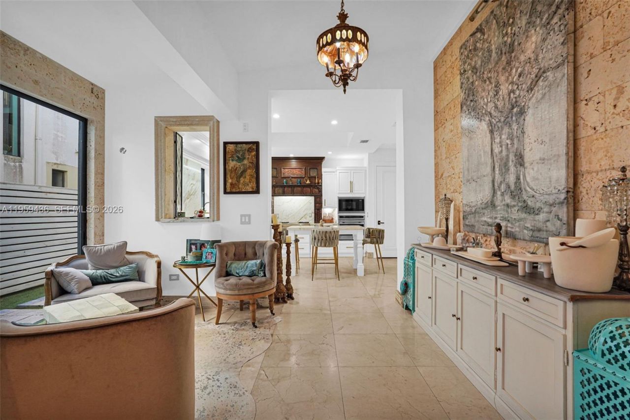 3675 Loquat Ave , Miami, FL 33133 Photo