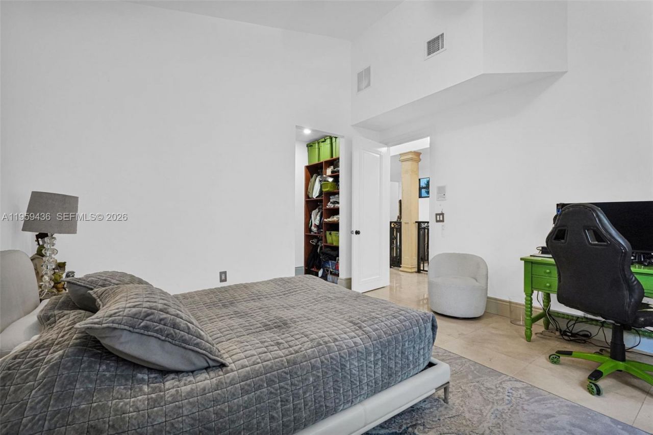 3675 Loquat Ave , Miami, FL 33133 Photo