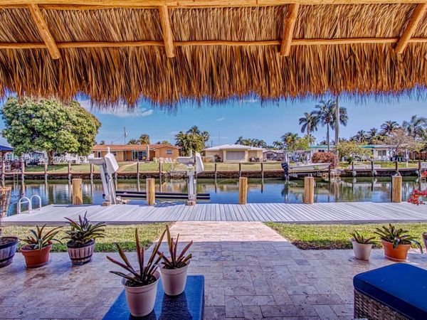 922 Nautilus Isle , Dania Beach, FL 33004