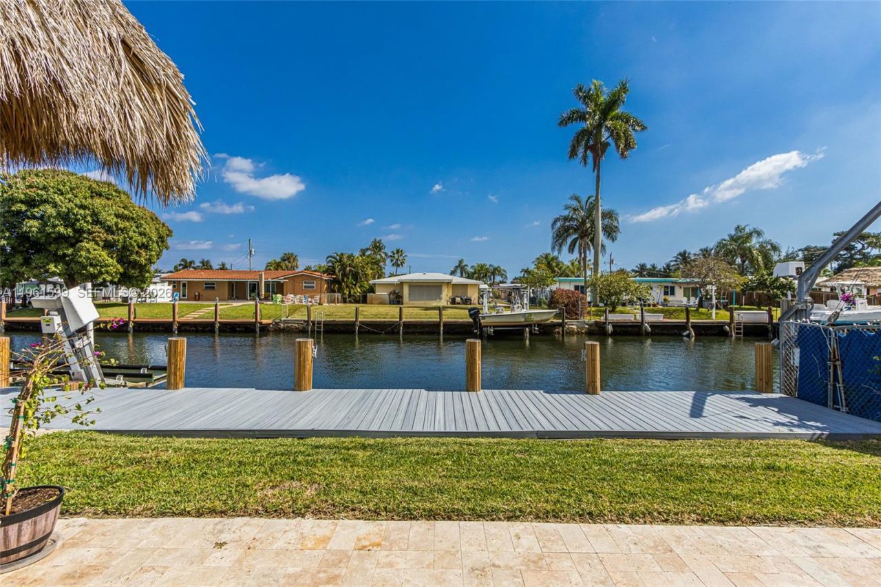 922 Nautilus Isle , Dania Beach, FL 33004 Photo