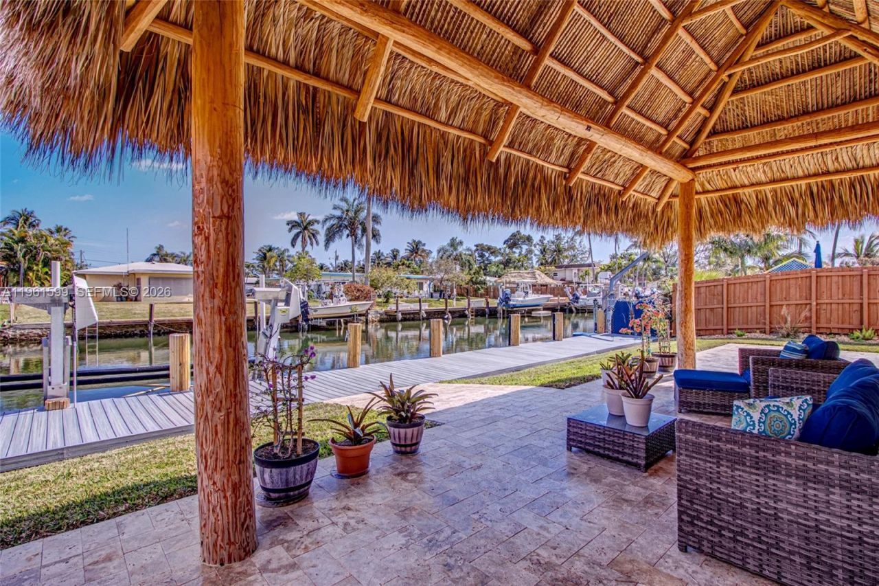 922 Nautilus Isle , Dania Beach, FL 33004 Photo