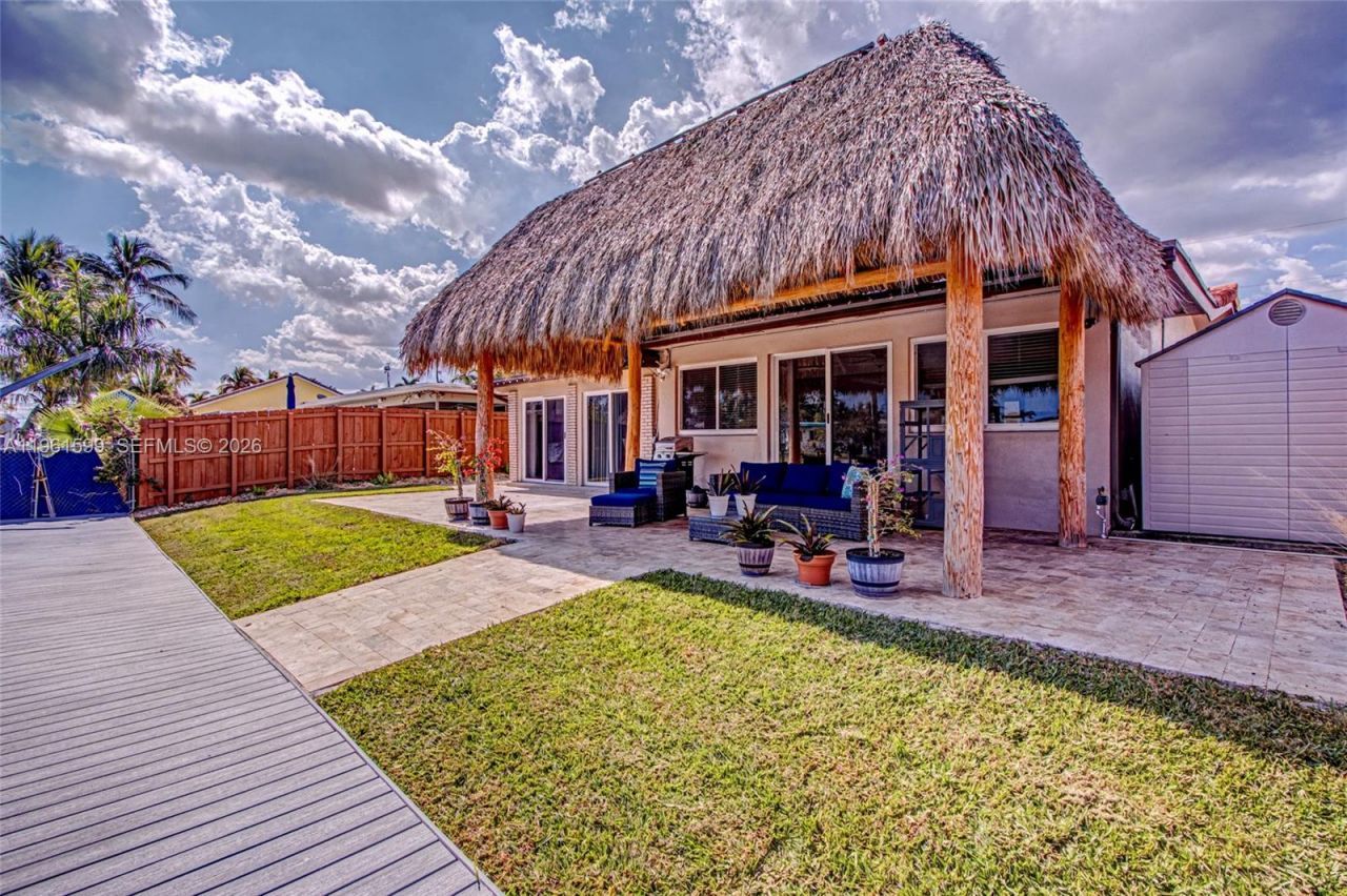 922 Nautilus Isle , Dania Beach, FL 33004 Photo