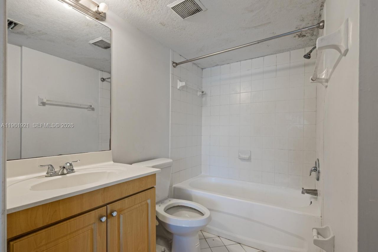 1261 SE 31st Ct, Unit 102-53, Homestead, FL 33035 Photo