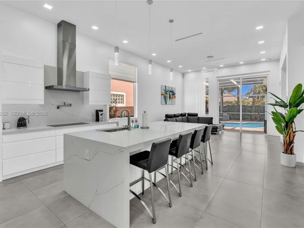 5851 NW 125th Ter , Coral Springs, FL 33076