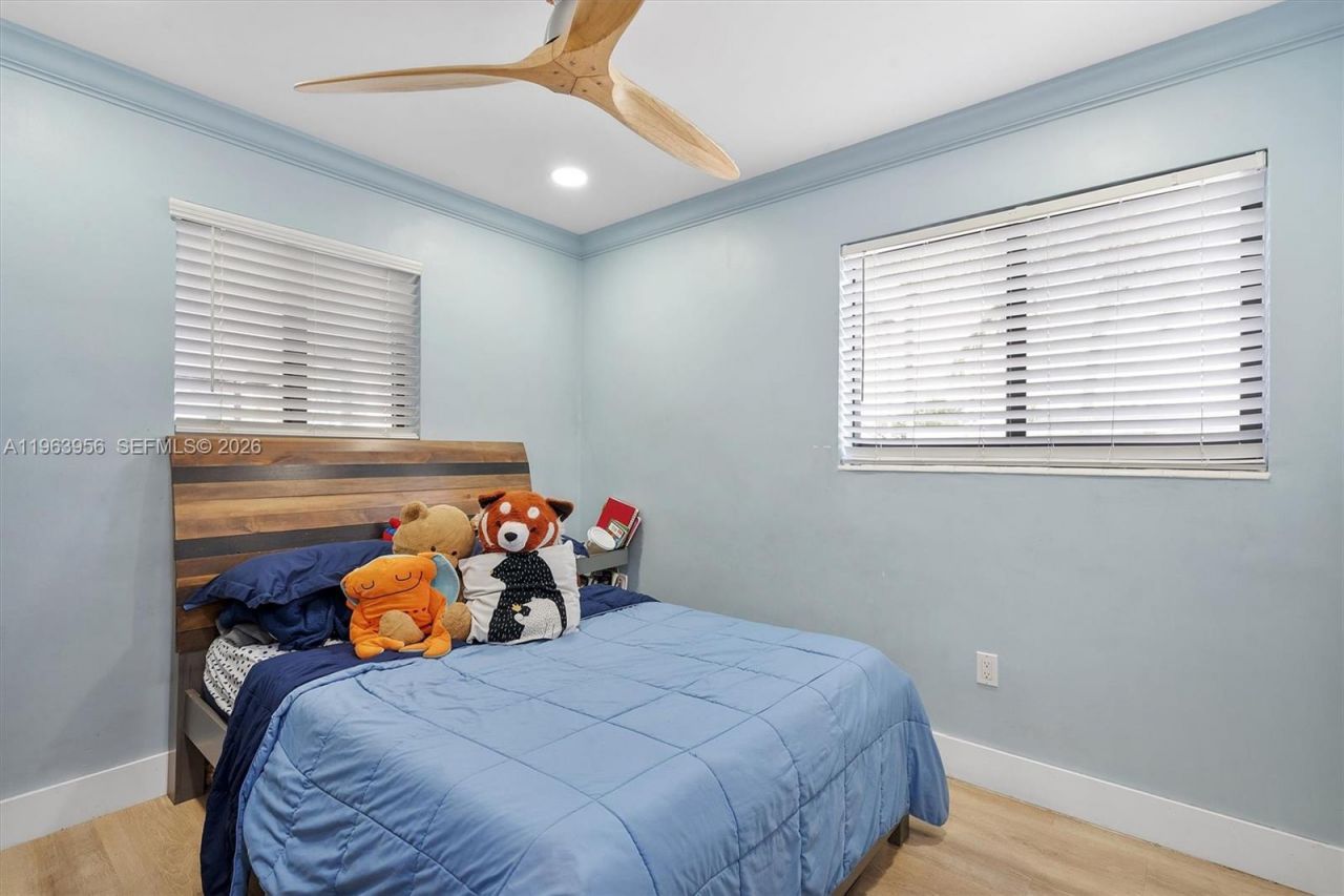 7810 NW 174th Ter, Hialeah, FL 33015 Photo