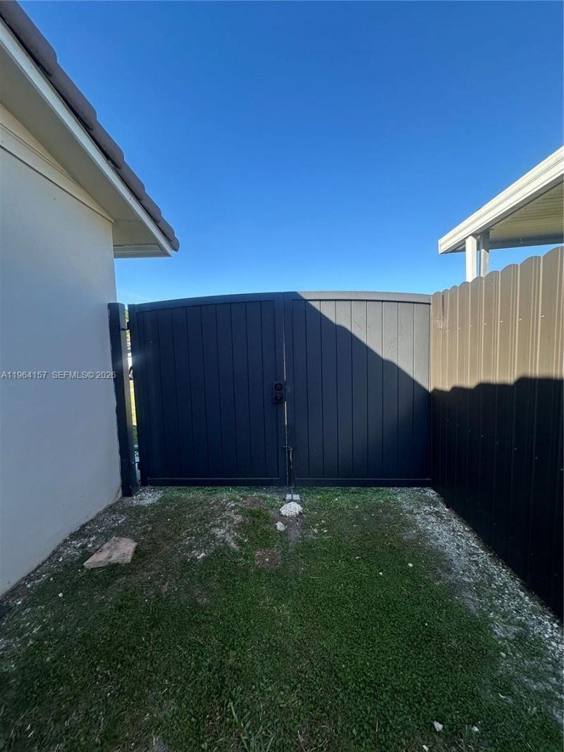 11080 SW 62nd Ter, Miami, FL 33173 Photo