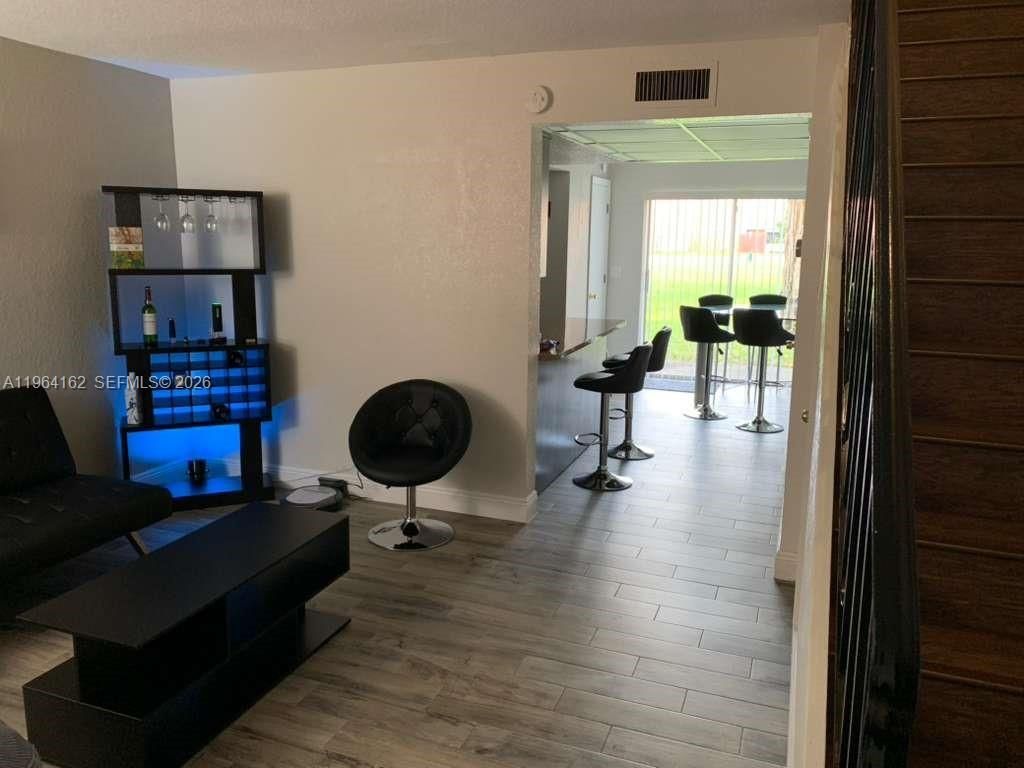 3737 NW 20th St, Unit 504, Lauderdale Lakes, FL 33311 Photo