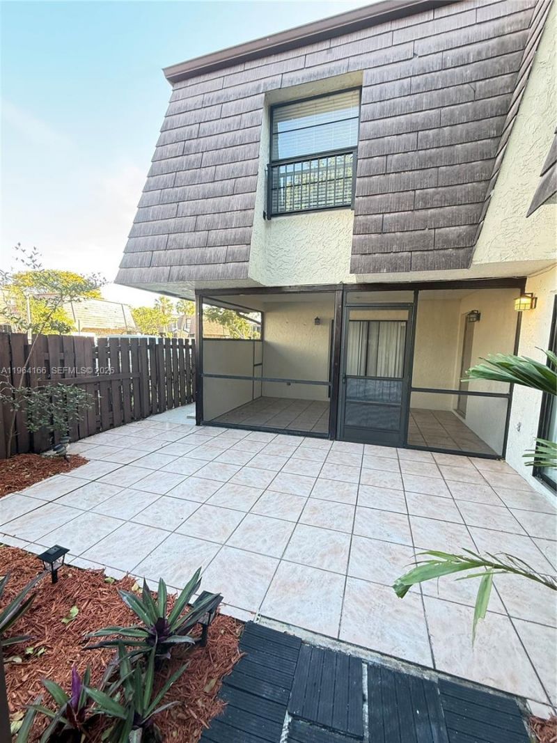 2515 NW 99th Ave, Unit 2515, Coral Springs, FL 33065 Photo