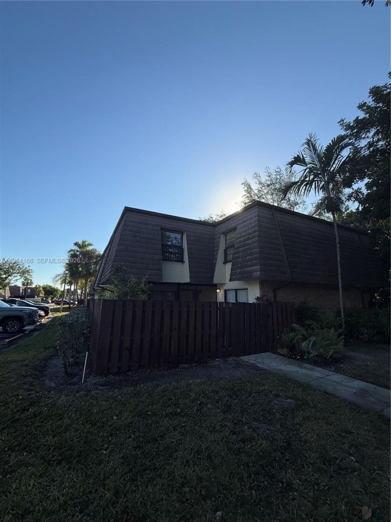 2515 NW 99th Ave, Unit 2515, Coral Springs, FL 33065 Photo