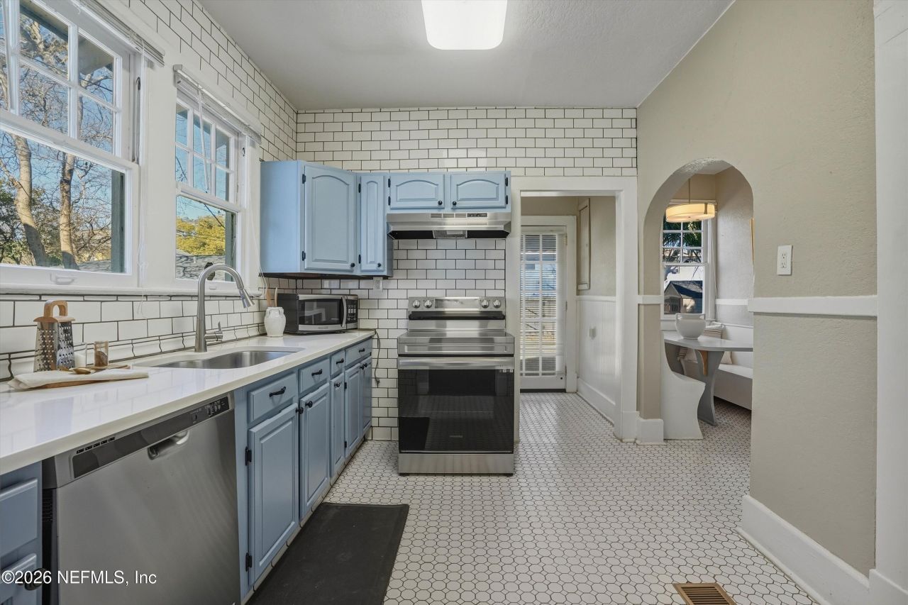 2045 Myra Street, Jacksonville, FL 32204 Photo