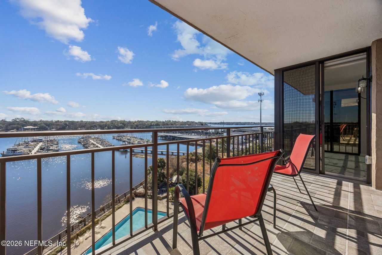 4401 Lakeside Drive, Unit 804, Jacksonville, FL 32210 Photo