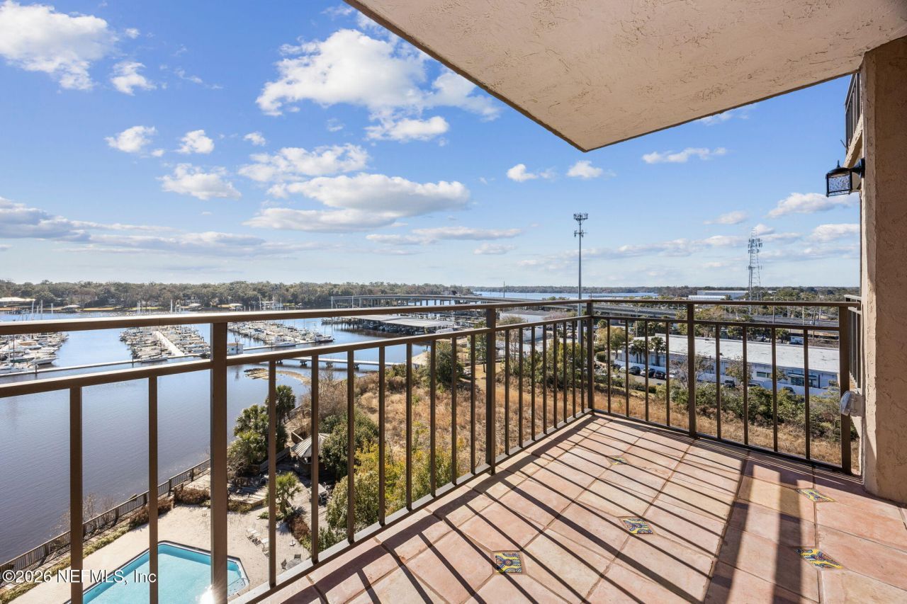 4401 Lakeside Drive, Unit 804, Jacksonville, FL 32210 Photo