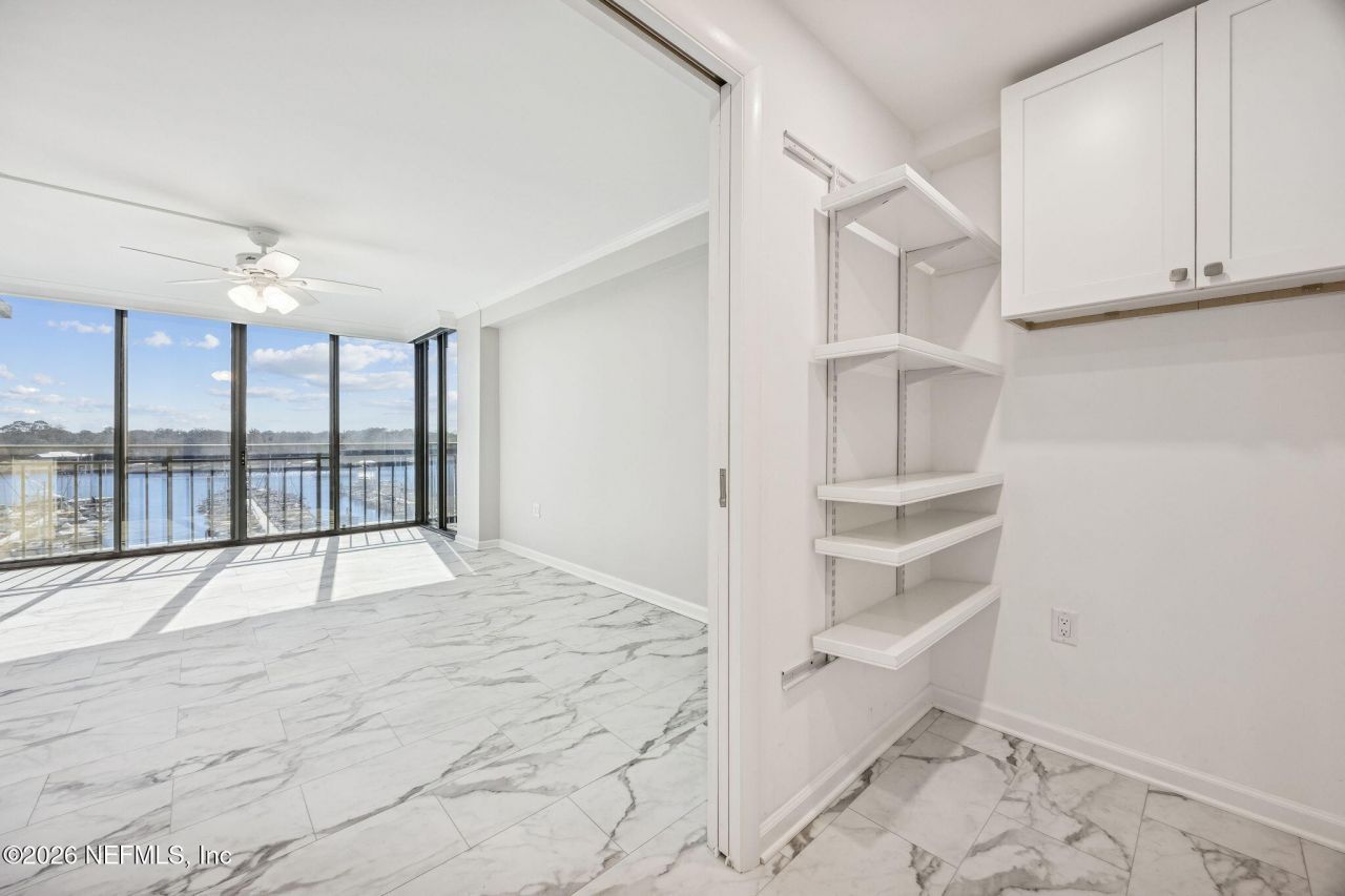 4401 Lakeside Drive, Unit 804, Jacksonville, FL 32210 Photo