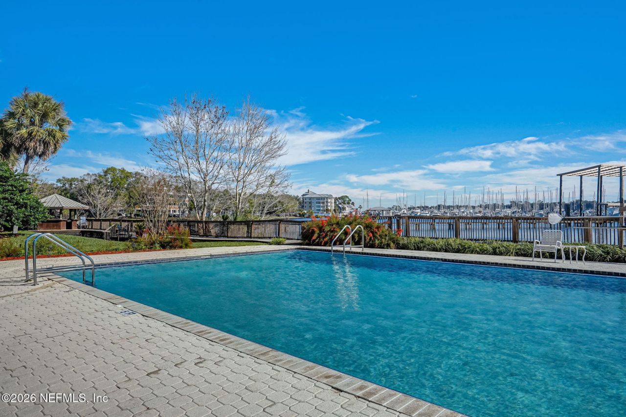 4401 Lakeside Drive, Unit 804, Jacksonville, FL 32210 Photo