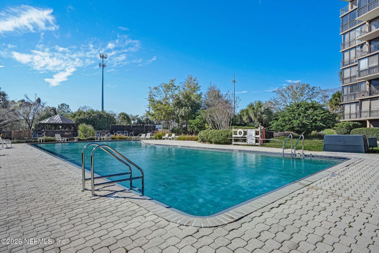 4401 Lakeside Drive, Unit 804, Jacksonville, FL 32210 Photo