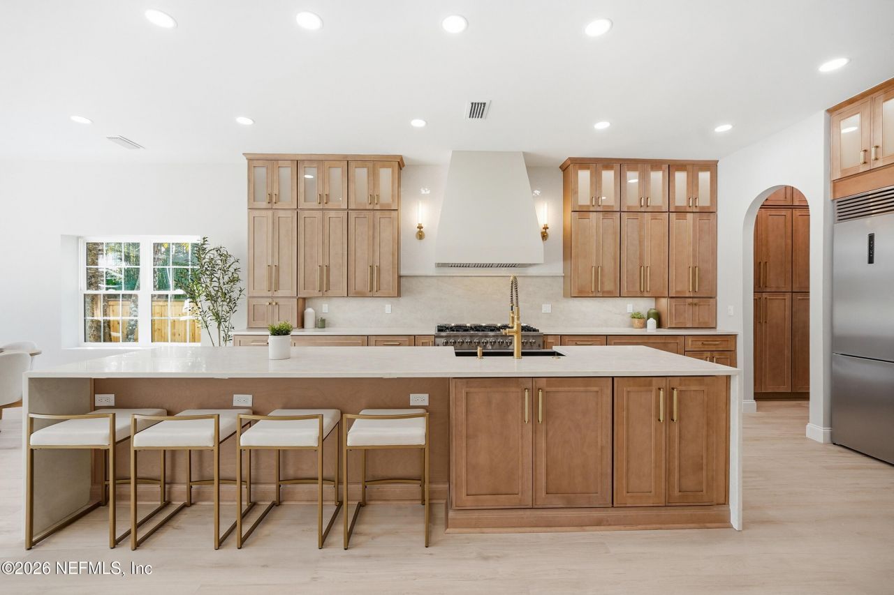 354 11th Street, Atlantic Beach, FL 32233 Photo