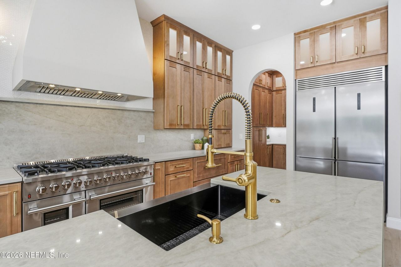 354 11th Street, Atlantic Beach, FL 32233 Photo