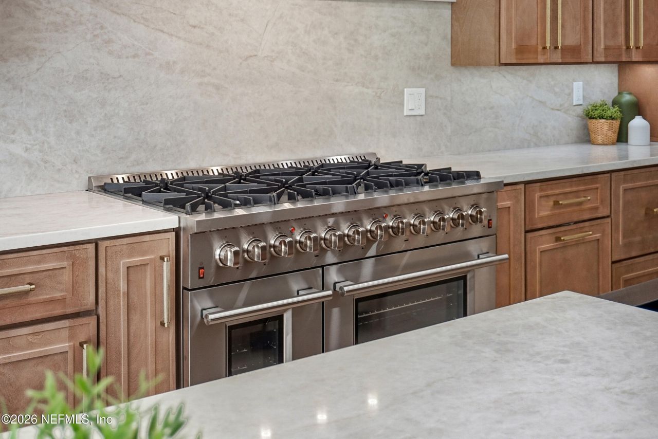 354 11th Street, Atlantic Beach, FL 32233 Photo