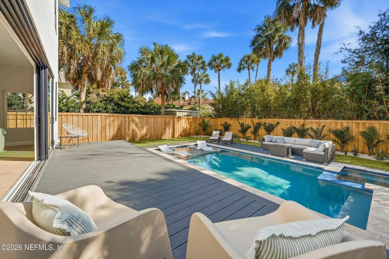 354 11th Street, Atlantic Beach, FL 32233 Photo