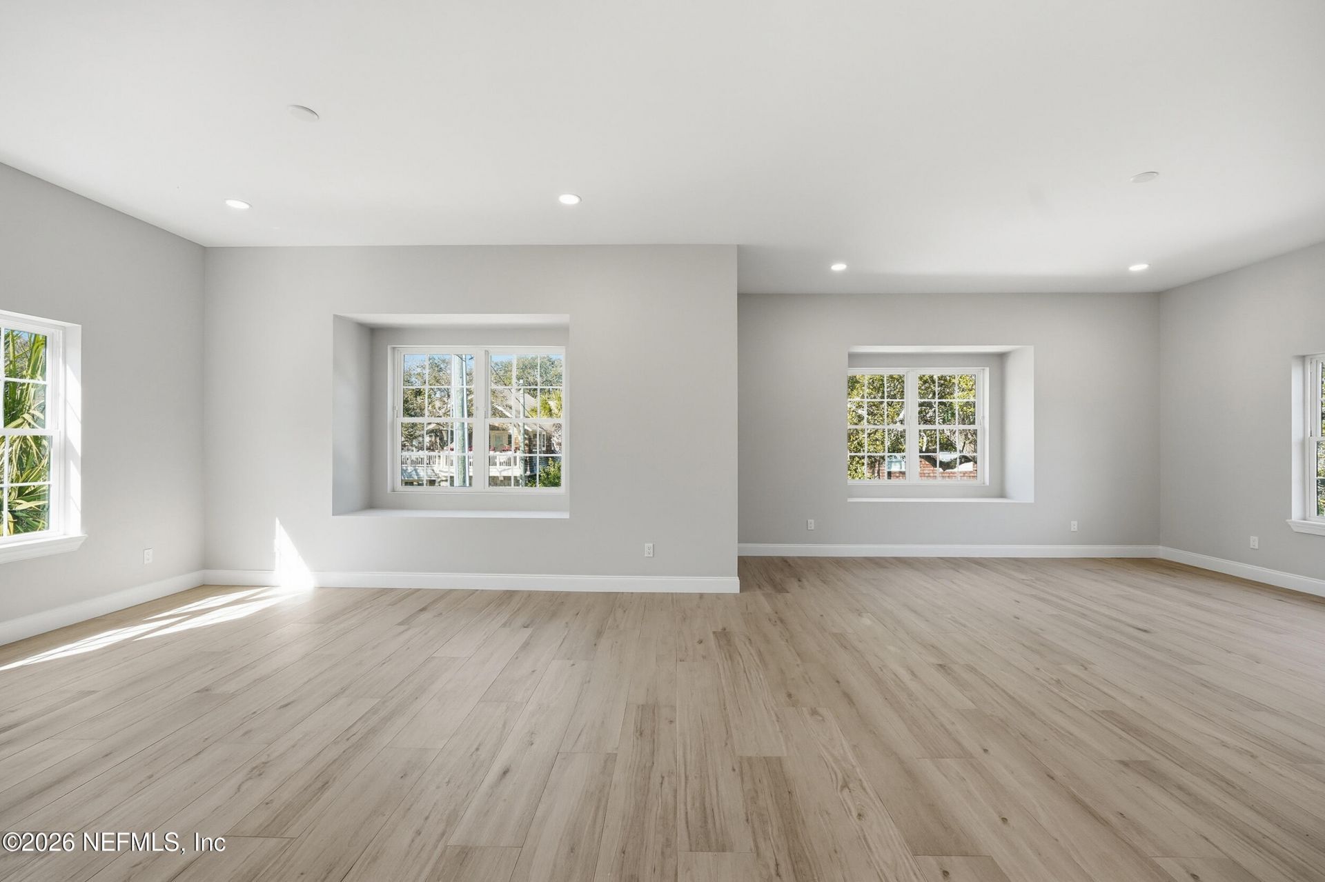 354 11th Street, Atlantic Beach, FL 32233 Photo