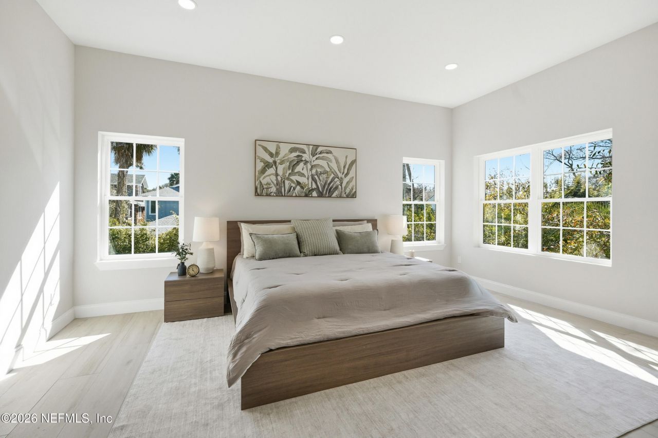 354 11th Street, Atlantic Beach, FL 32233 Photo