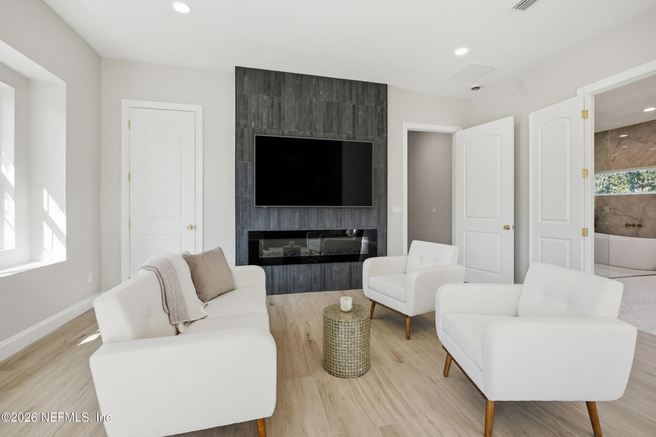 354 11th Street, Atlantic Beach, FL 32233 Photo