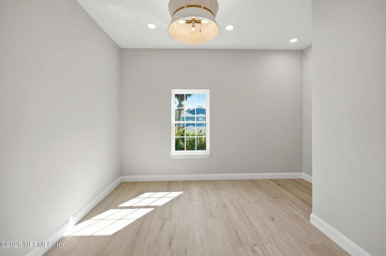 354 11th Street, Atlantic Beach, FL 32233 Photo