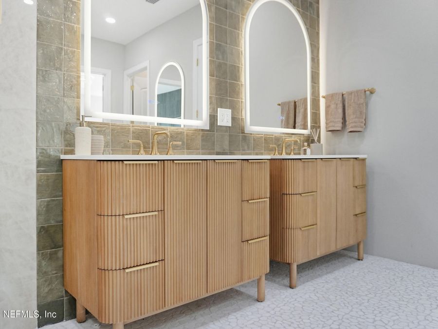 Property Image 73