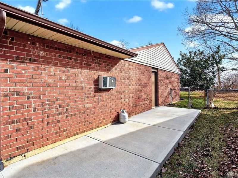 2265 Virginia Drive, Xenia, OH 45385 Photo 4