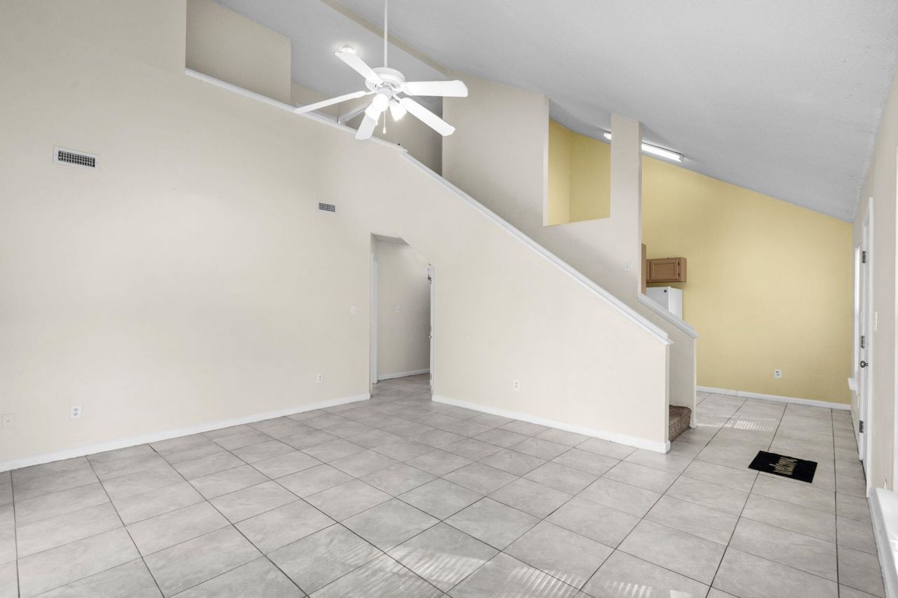 816 Mary Ana Ct. Photo 9