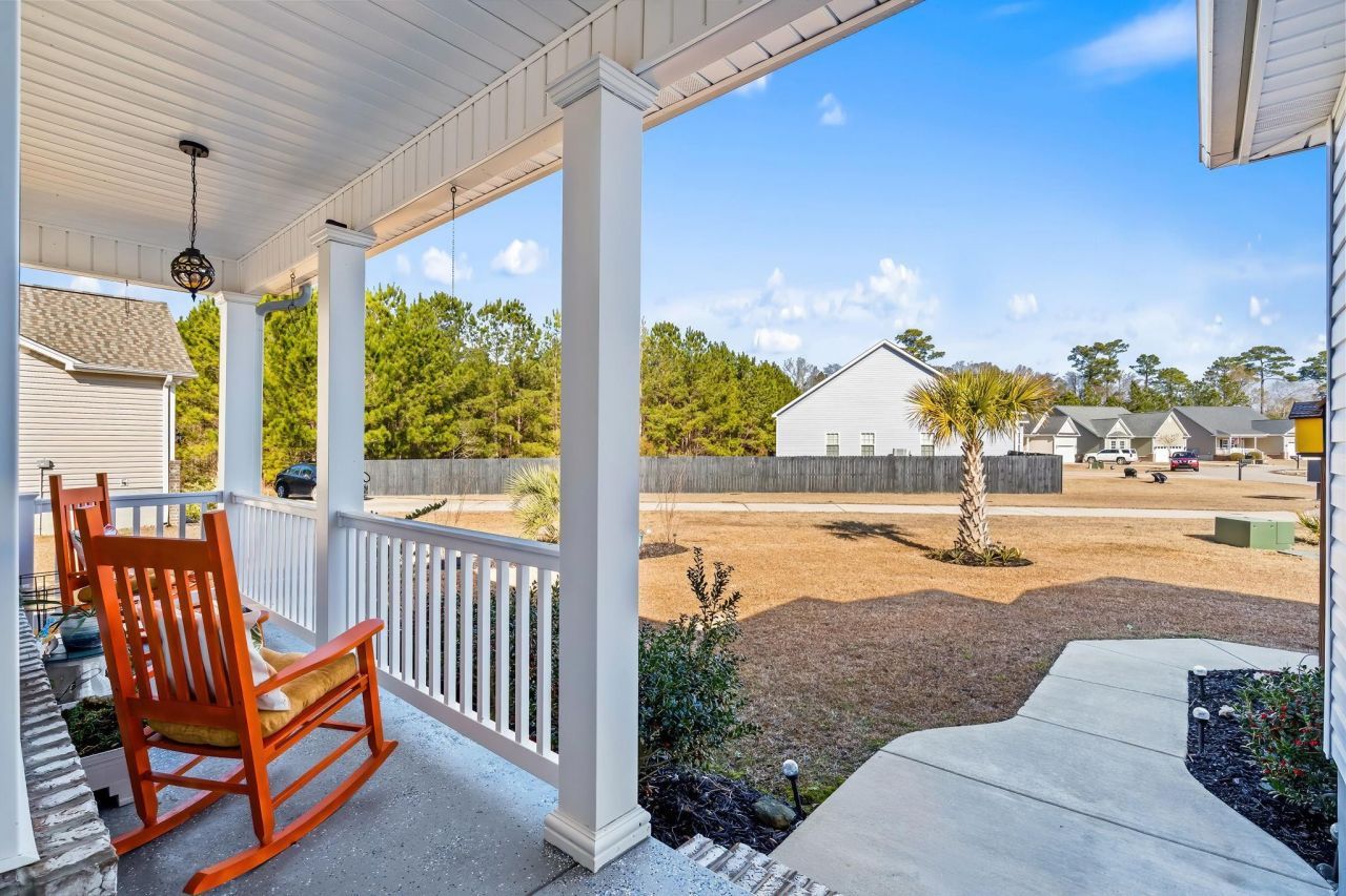 549 Rose Ave. Photo 14