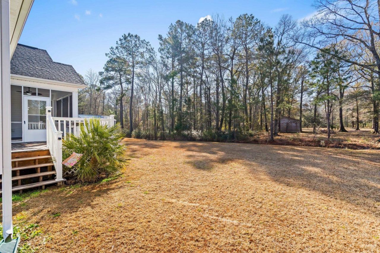 549 Rose Ave. Photo 36