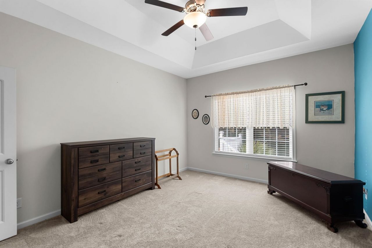 549 Rose Ave. Photo 41