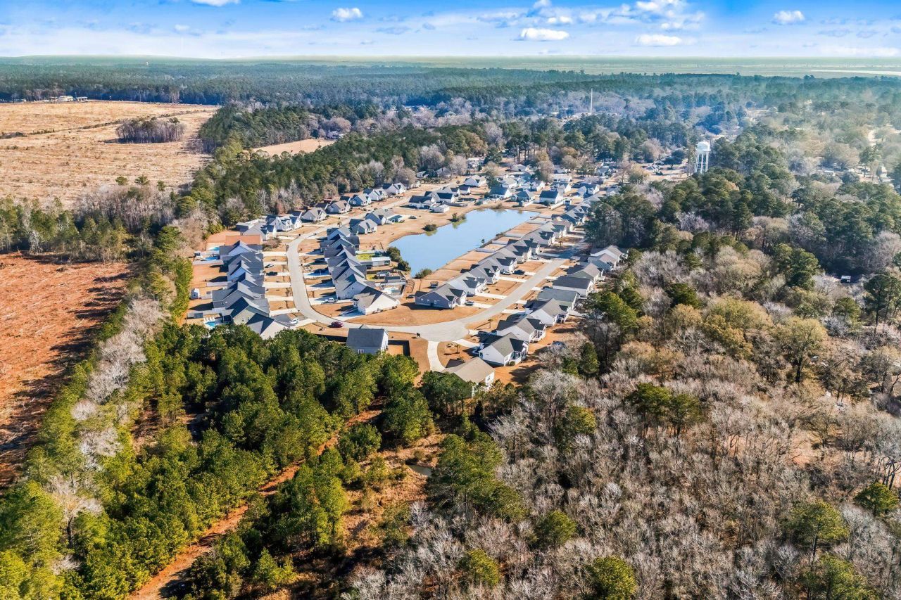 549 Rose Ave. Photo 9