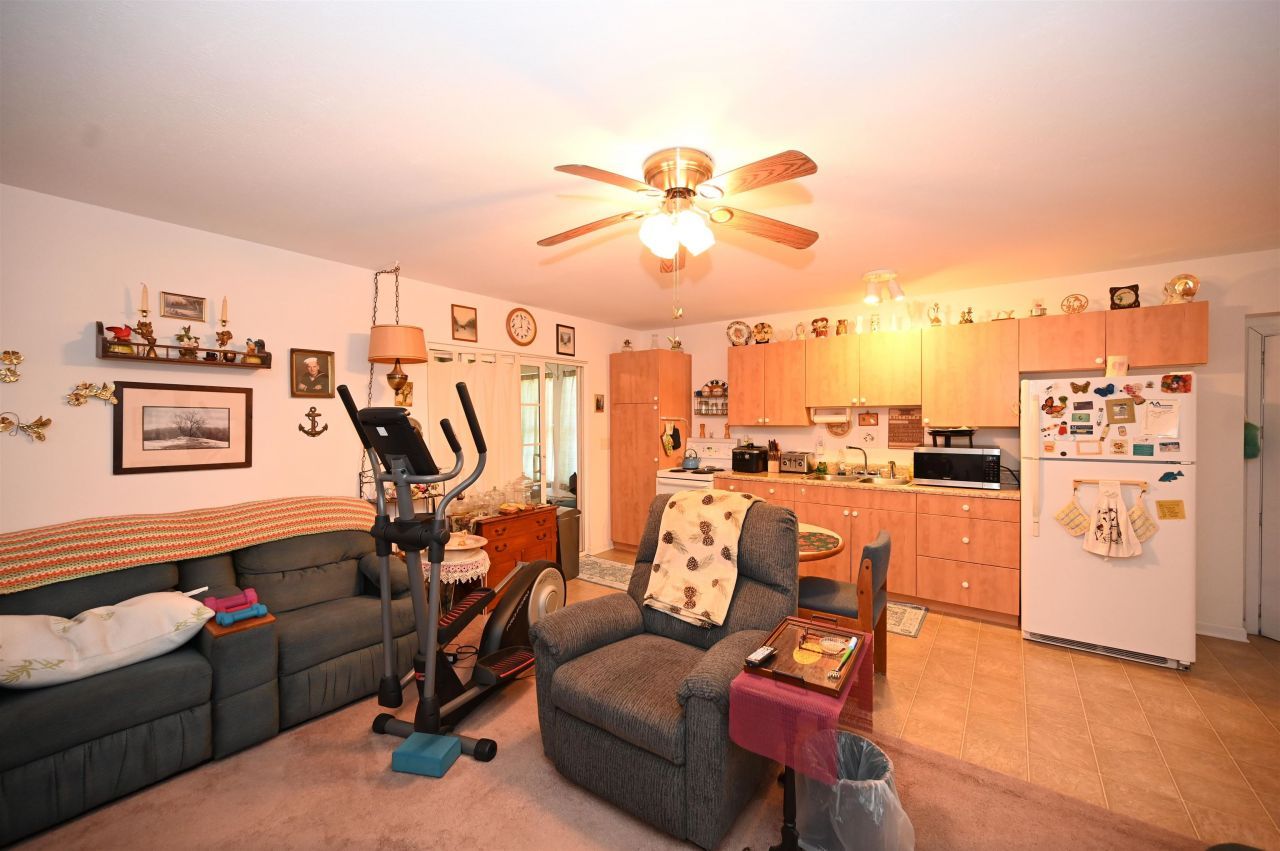 1631 Highway 646 Photo 29