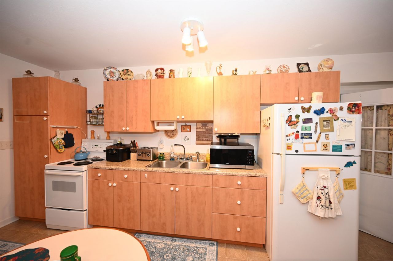 1631 Highway 646 Photo 30