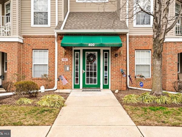 414 MOWAT CIRCLE, TRENTON, NJ 08690