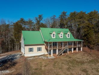 2117 Smith School Rd Strawberry Plains, TN 37871