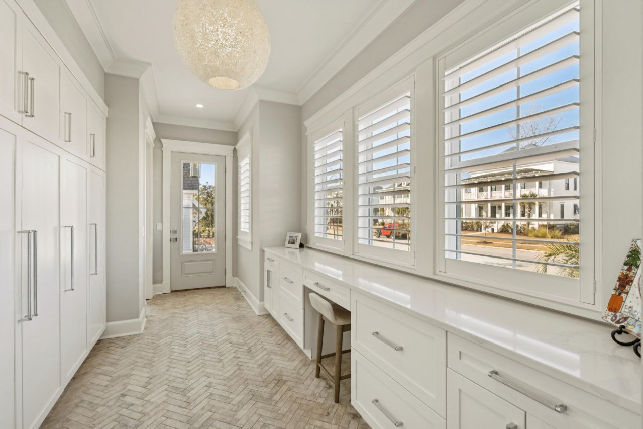 3803 Sawyers Island Dr Drive Photo 32