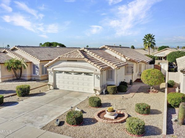 10858 W IRMA Lane, Peoria, AZ 85373