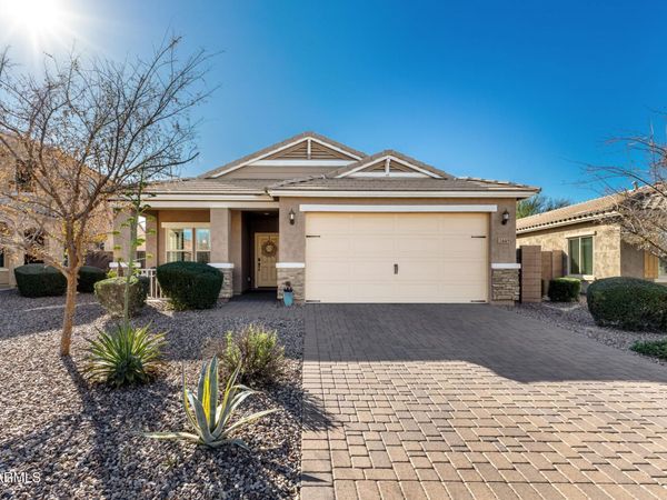 2445 E FLINTLOCK Drive, Gilbert, AZ 85298