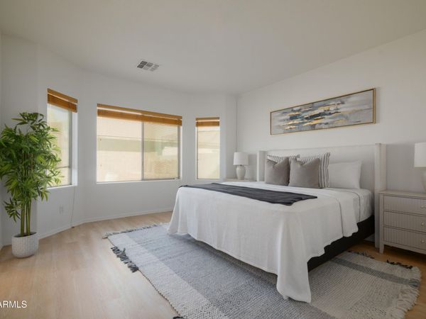 11560 W KINDERMAN Drive, Avondale, AZ 85323