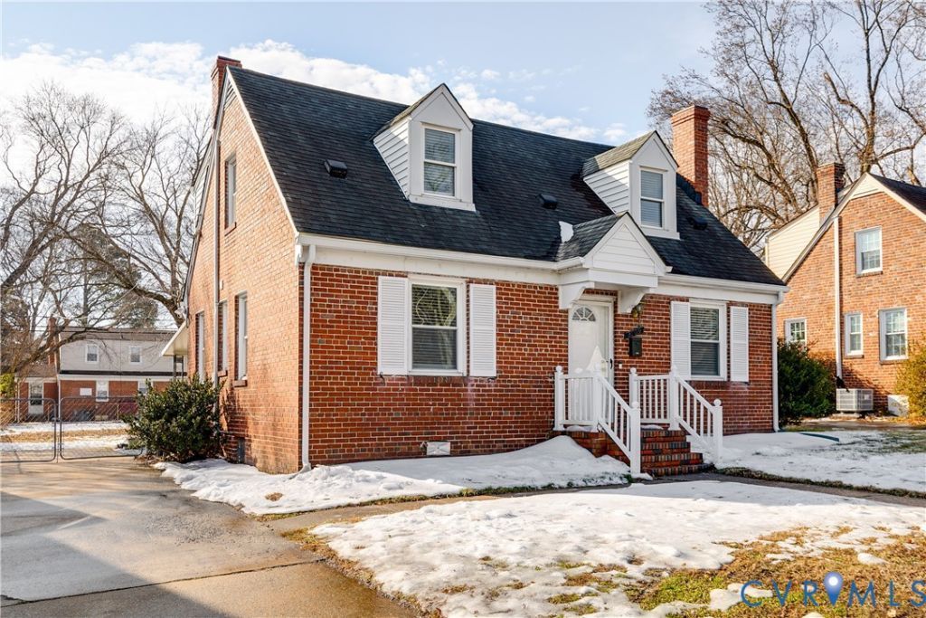 2109 Dumbarton Road, Henrico, VA 23228 Main Photo