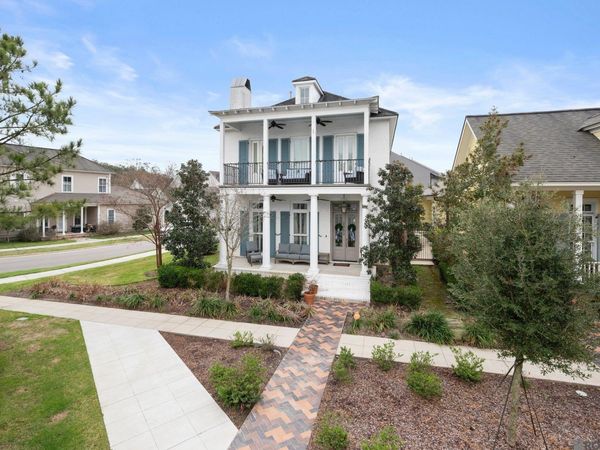 2063 Rue Venelle, Baton Rouge, LA 70808