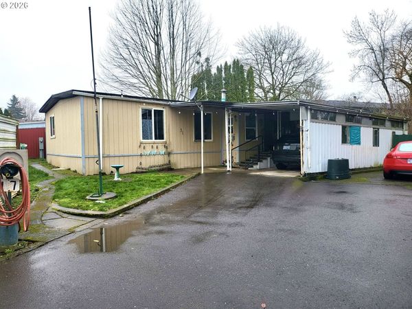 2980 NE DIVISION ST, Unit 31, Gresham, OR 97030
