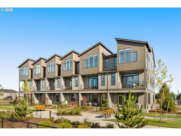 3445 SE EVERWOOD LN, Hillsboro, OR 97123