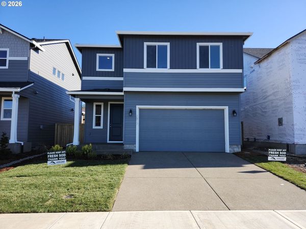 2817 NE Claire RD, Unit 208, Estacada, OR 97023